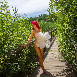 Model - BailleyFox sexy