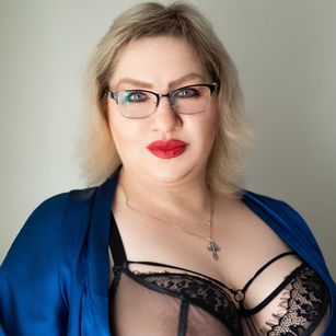 Model - SaraDeMur footfetish