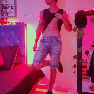 Model - allie_and_noah Beautifulface