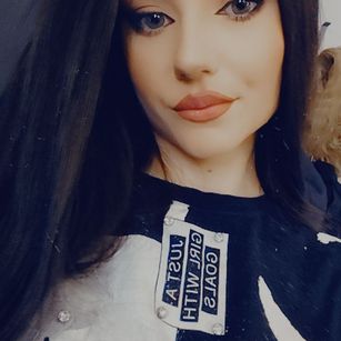 Model - Nora Joice fastresponse