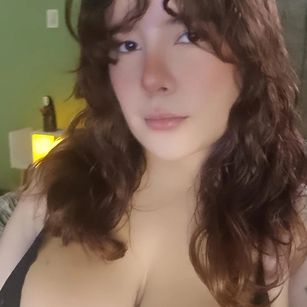 Model - RavenRott mistress