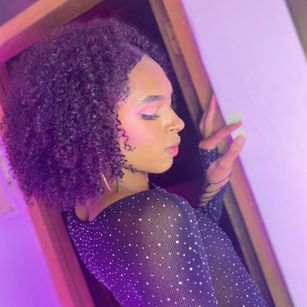 Model - Daiisy Taylor sph