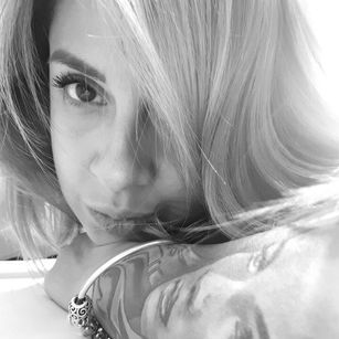 Model - AwesomeJas sweety