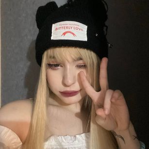 Model - Asya dirtytalk