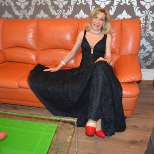 Model - NaughtySofia bdsm