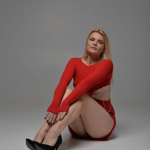 Model - GavannaJet Blonde