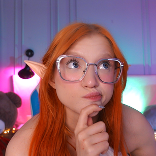 Model - Sonya shaved