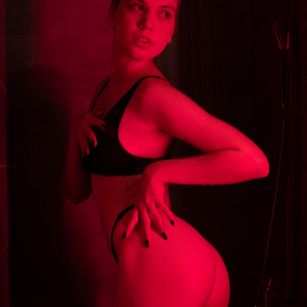 Model - Sweet Adelle panties