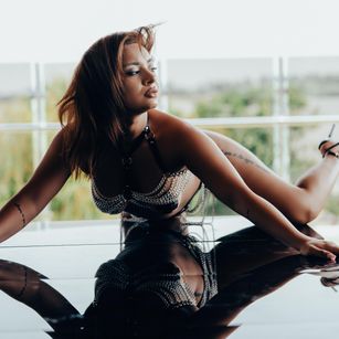 Model - MadyLuxx bigboobs