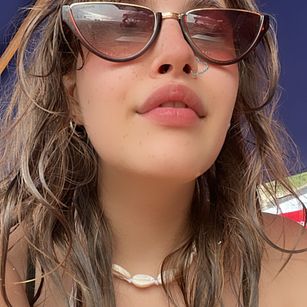 Model - Trina blowjob