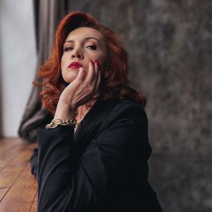 Model - Karolina Bella stockings