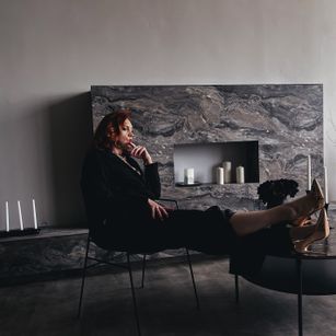 Model - Karolina Bella femdom