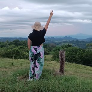 Model - Iris Moira curvy