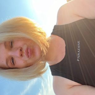 Model - Holy Mommy bignipples