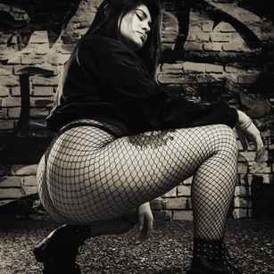 Model - dianeoconnor1 squirt