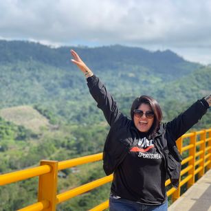 Model - dianeoconnor1 bigboobs