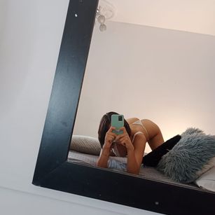 Model - sofii miller deepthroat