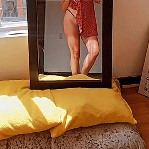 Model - Julieta Intellect