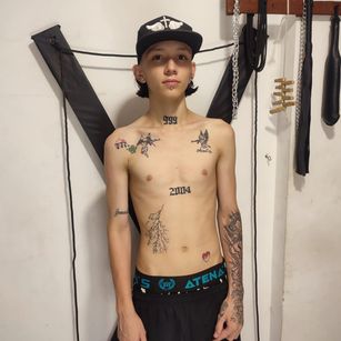 Model - NICK VILLI teen