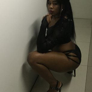 Model - Bootyangel85 cei