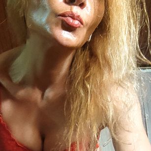 Model - passionate_angel positive