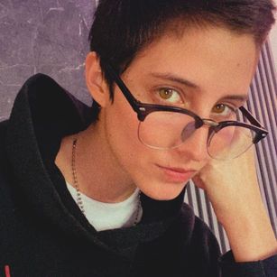 Model - AlexMills joi