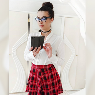 Model - Naira mistress