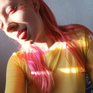 Model - Mila LOVENSE