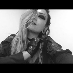 Model - Lilit Kovak fetish