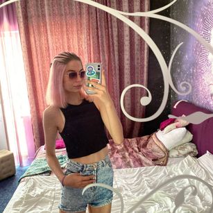 Model - Polina Hotgirl