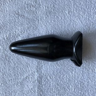 Model - kinkypeterr fingering