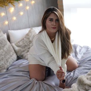 Model - hanna_martin stockings