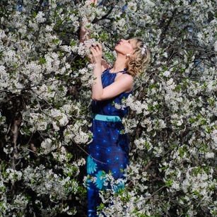 Model - AdrianaSea dance