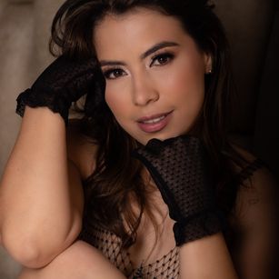 Model - ValennRose anal