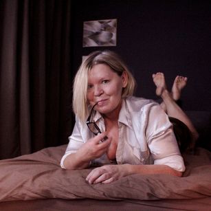 Model - Shannon milf