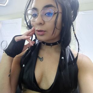 Model - Gaby Herrera dirtytalk