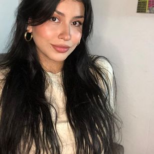 Model - Mia Saenz bigboobs