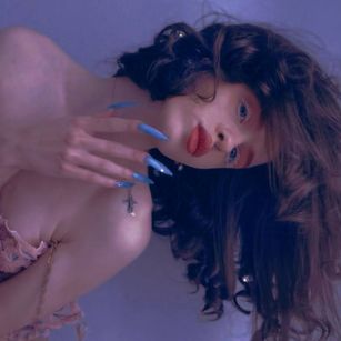 Model - FloweOfSin bigass