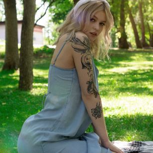 Model - LisaCherry cei