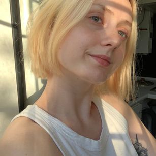 Model - Olivia Keat slim