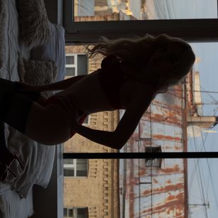 Model - Allison Black bdsm