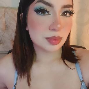 Model - saraa hills dp