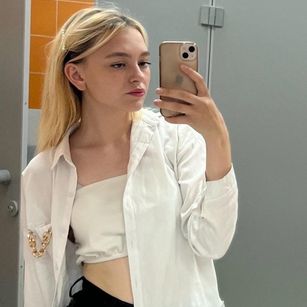 Model - LucyGoldi roleplay