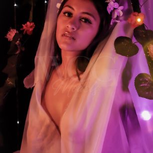 Model - camill_olsen dildo