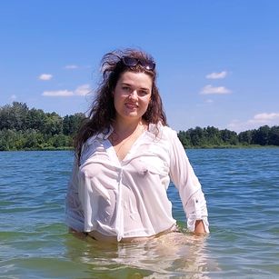 Model - Karina Hart dirtytalk