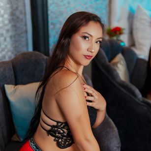 Model - XimenaBennett fetish