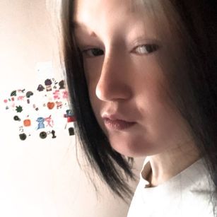 Model - Sara_Moor_ sissy