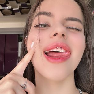 Model - Loly_kitty skinny