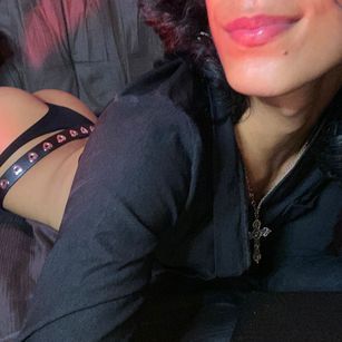 Model - VALERY STAR slave