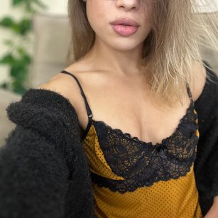 Model - Annie Jason fitness